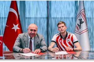 Logı Tomasson Samsunspor'da